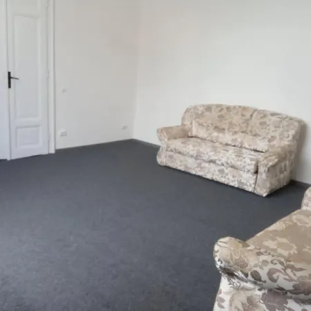 Hostel €врохостел